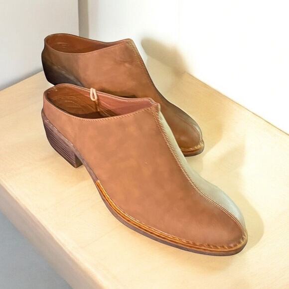 American Rag Segovia- Mule- Saddle  Size 10 Block Heel Comfortable READ NIB Shoe - Picture 1 of 13